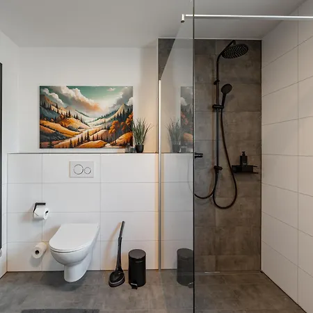 #2 Jsliving Business - Barrierefrei Terrasse Kueche Smarttv Kostenloser Parkplatz Horb am Neckar